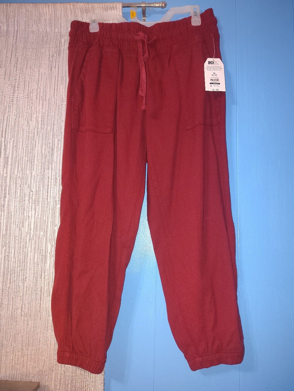 Women’s Red Jogger Track Pants - Unsigned Brand